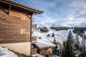 Appartements Slow Chalet Maison des Bois 2min walk from slopes Nordic Alpine skiing : photos des chambres