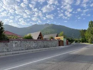 Qafqaz Suite Paradise Chalet & SPA - Küsnǝt