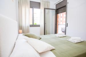 Es Freus Modern apartment in quiet area