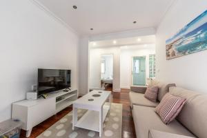 Bilbao Port III by Aston Rentals