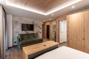 Le Fronde - Naturally Smart