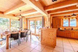 Chalets Slow Chalet Mont Real - Le Grand Bornand - 3km from slopes Chinaillon : photos des chambres
