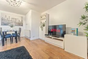 London City Airport O2 ExCeL - Free Wifi & Parking - London