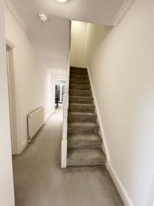 Stay in Westminster and Victoria