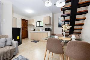 Fully Furnished 3BR House in Central Cebu City with Parking and Washer