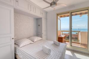 Exceptional sea view in Lavandou