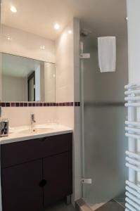 Appartements Le Comptoir de Sebastien - La Plage et Le Port - 2 duplex - 100m de la plage de Talloires : photos des chambres