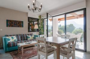 Appartements Le Comptoir de Sebastien - La Plage et Le Port - 2 duplex - 100m de la plage de Talloires : photos des chambres
