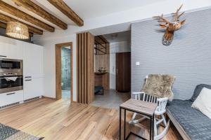 Zlatý Apartmán, Granit 106