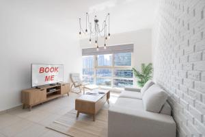 Elegant 1-Bedroom Apartment for 4 in Dubai Marina - 4hvězdičkové hotely ve městě Dubaj