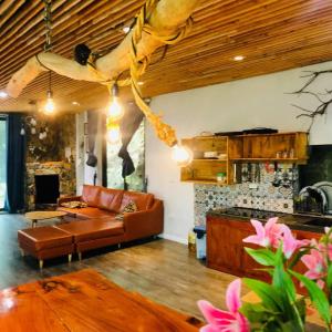 DEBAY VILLA - Stone house in the forest