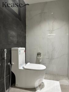 Kease Malqa 31-10 Luxury Gold AG23