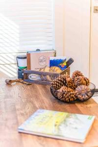 Rainforest Tiny Home Retreat Woodsy