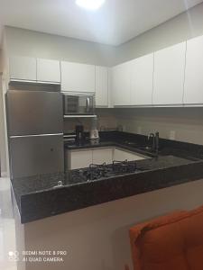 Casa Jade duplex nova com piscina em Mariscal, Bombinhas
