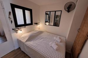 T2 with terrace in La Fossette