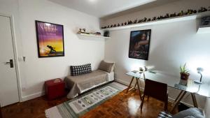 Apartamento com Quintal e Escritório na Vila Madalena