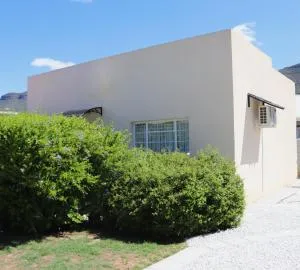 Little Aloe Cottage - 格拉夫-里内特