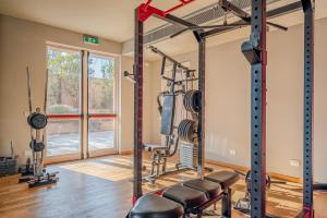 Giax Tower Residences - Pool, Spa & Gym - Multiple Apartments for Families & Groups - 15 Min from Duomo