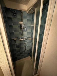 Family apartment - beach access swimming pool