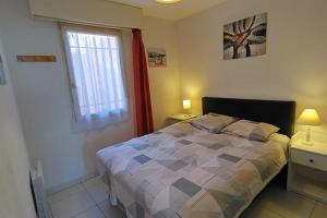 T2 in Saint-Clair - Exceptional view! Rated 3