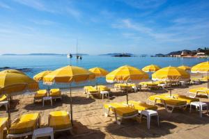T3 duplex 18m2 terrace with sea view close to the beach