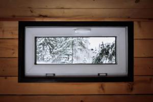 Meža namiņš Upeskrasti