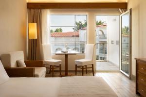 Twin Side Sea View room in Alexander the Great Beach Hotel