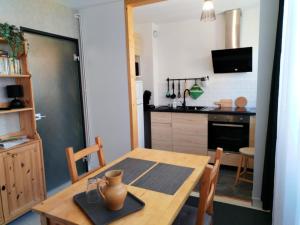 Appartements Appartement centre ville avec parking privatif : photos des chambres