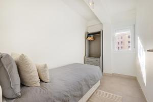 Recently renovated apartment in Estepona Old Town