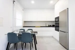 Home2Book Modern Apt Indoor Terrace, La Laguna - Guamasa