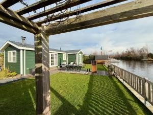 NEW - Private Residence with Sauna - on a lake near Amsterdam