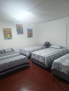 Hostal Y Hospedaje Familiar Amanecer del Valle 2