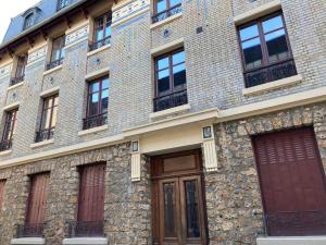 Little Home Versailles