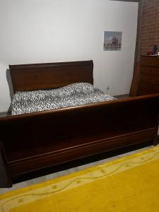 Linda casa com cachoeira privativa, próximo a praia e para até 20 pessoas