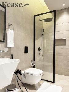 Kease Malqa - Royal Blackness