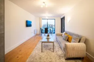 Meadow Lodge Apartments - 豪士罗