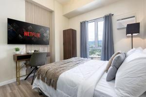 Furnished Studio in Cebu IT Park with WiFi, Netflix and Pool Access