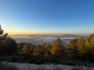 Sejours a la campagne Essencia, gite dans les collines de Toulon : photos des chambres