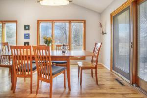 5 bedroom, 7 beds, 3 bath - Sleeps 12, Great for Families