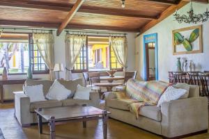 Casa de Praia com Piscina - Guajiru - Flecheiras