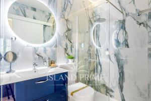 Stunning Marina & Sea Views Relax in Amarilla Golf LBR638