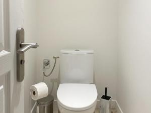 La Maison Aux Fleurs by La Boîte En Plus