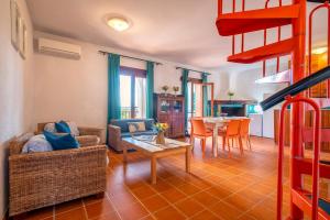 Pentavano White House