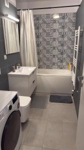 Onix Park Complex Elegant Apartment with Parking & Self Check in