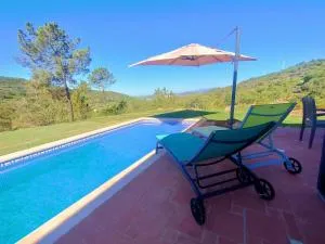 Casa-Alfarobeira-villa-with-splendid-views-and-private-pool-for-4P-baby - 圣巴托洛梅乌迪梅西尼什