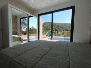 Casa-Bananeira-Villa-4P-en-baby-with-private-pool-in-a-natural-setting