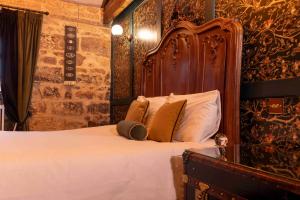 The Dirty Bottles Hotel