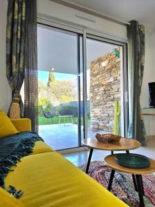 Appartements La Ciccia - appartement cosy de plain-pied, avec jardin, terrasse et garage prive - By AURAconcergerie : photos des chambres