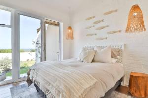 Efcharisto Seaside Cottage - Lower Beach Road