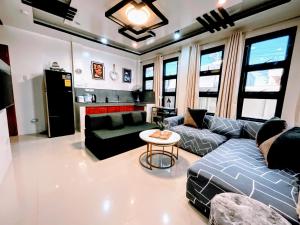 Chic and Cozy Retreat in San Fernando La Union